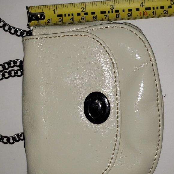 HOBO- Cream Pleather Small Crossbody Bag, Stadium Size, 5 x 4 - Picture 7 of 7